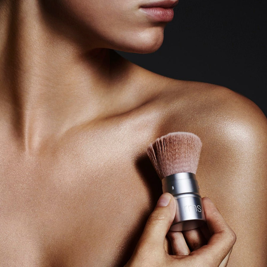 Living Glow Face&Body Brush - savin'skin